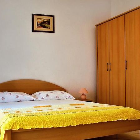 Apartments Iko Omiš Екстериор снимка