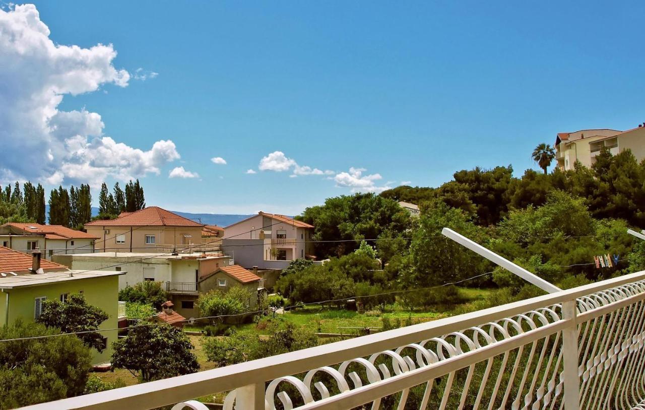 Apartments Iko Omiš Екстериор снимка