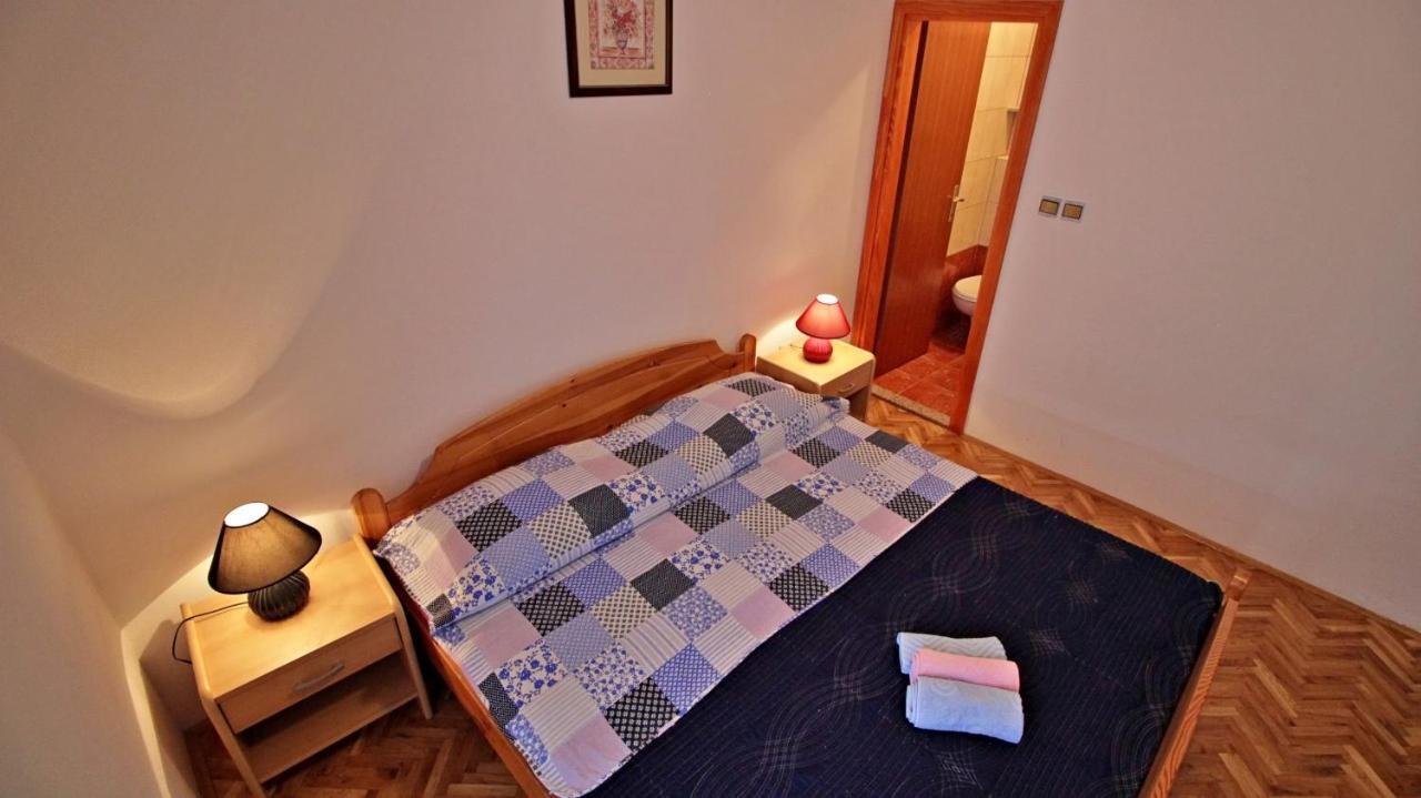 Apartments Iko Omiš Екстериор снимка