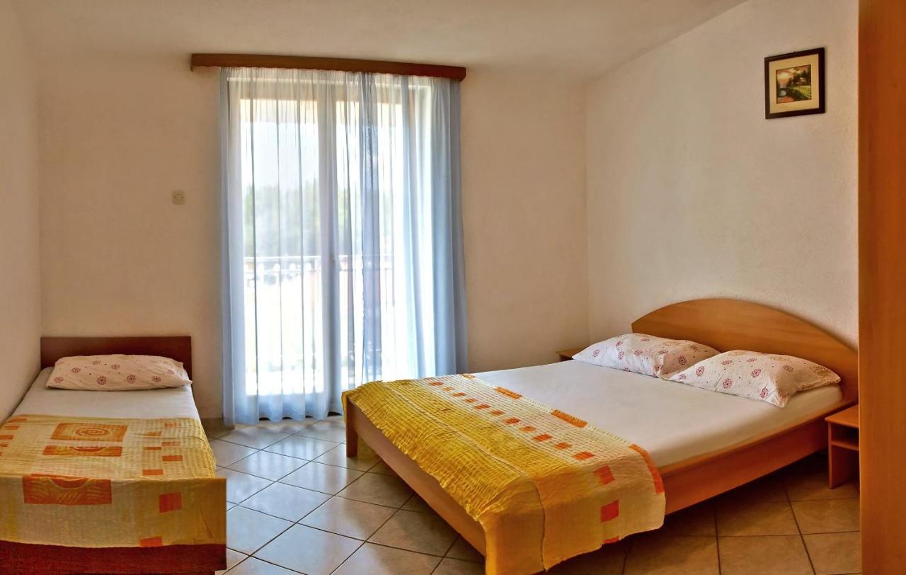 Apartments Iko Omiš Екстериор снимка
